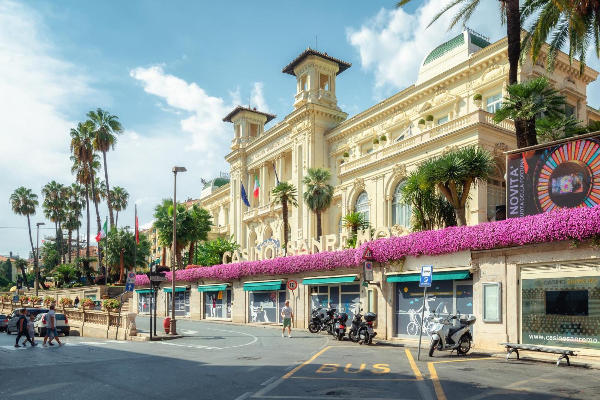 Casa Felice - Happy Rentals ซานเรโม ภายนอก รูปภาพ